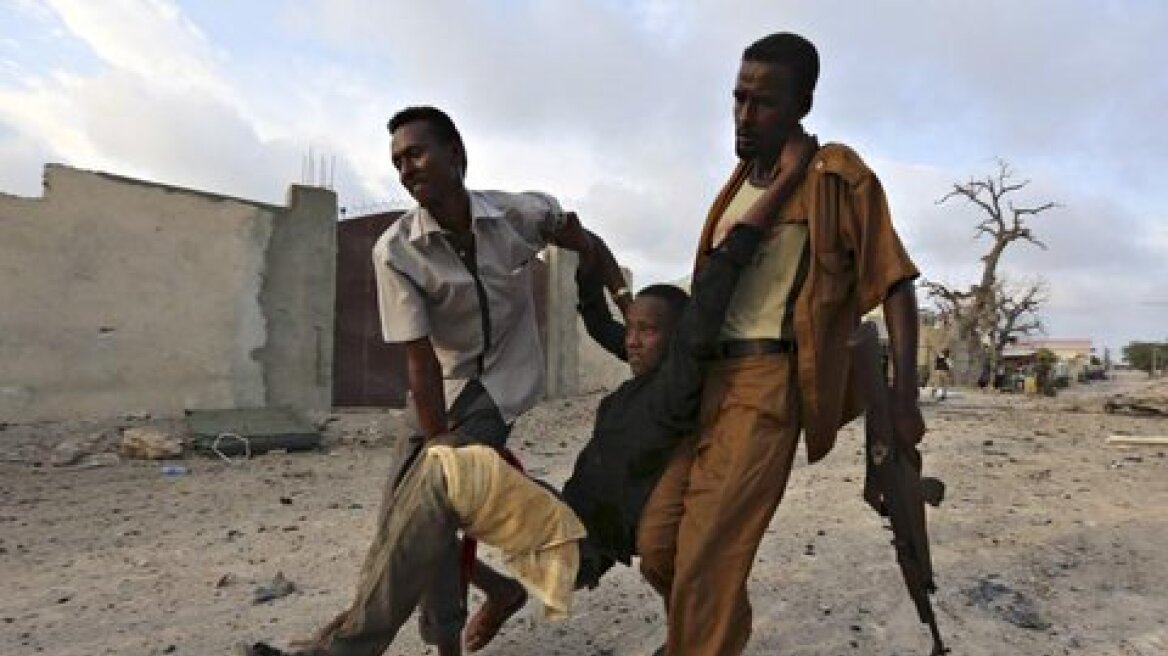 Σομαλία: Φονική επίθεση ισλαμιστών σε ξενοδοχείο